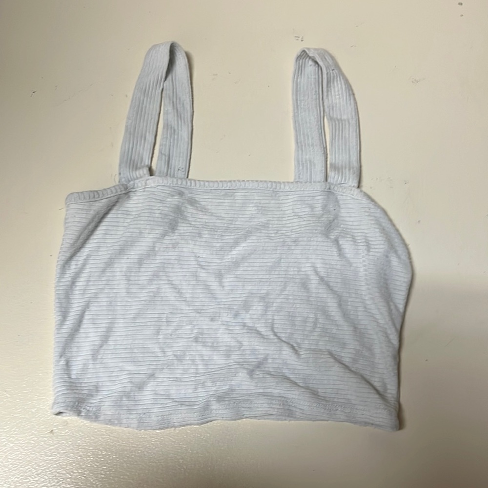 Cropped small white tank top
